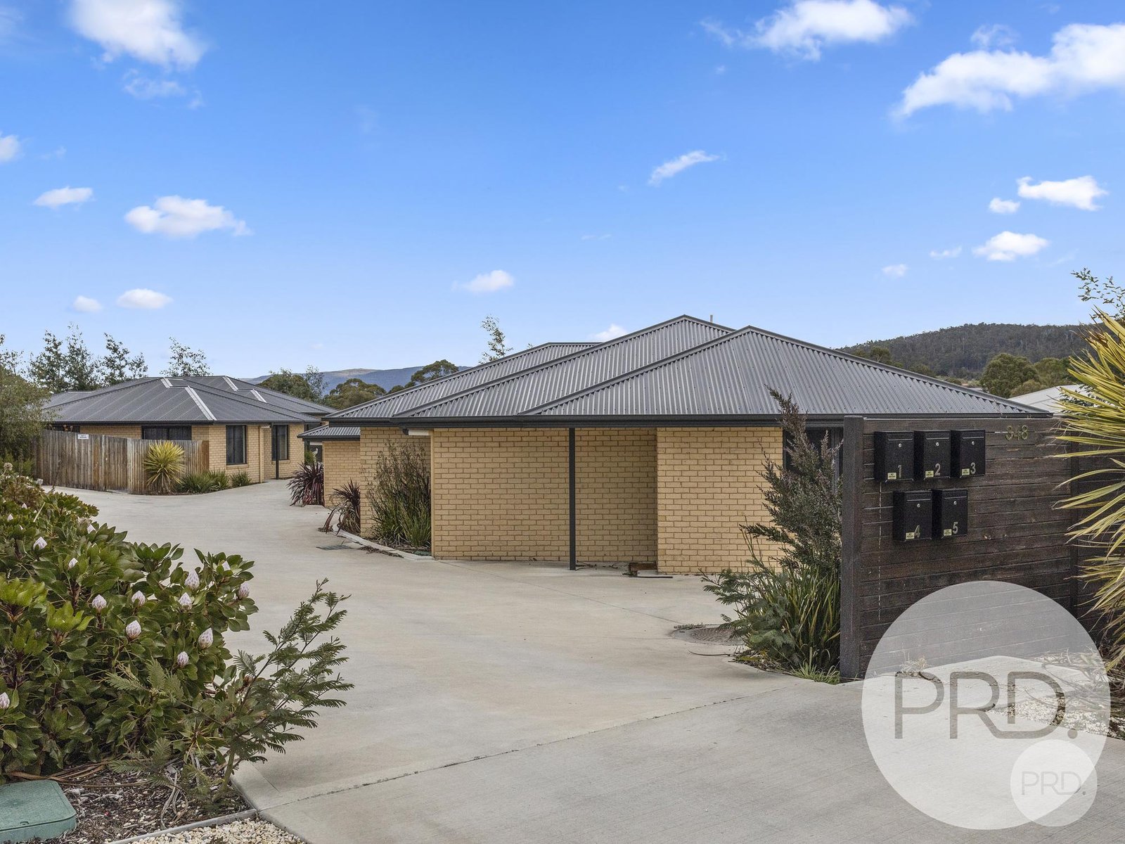 4/348 Redwood Road KINGSTON 19