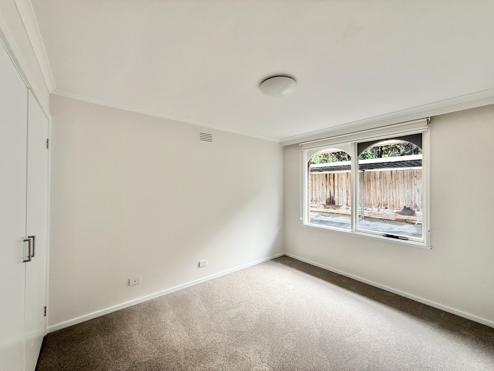 Gallery: 4/349 Pakington Street