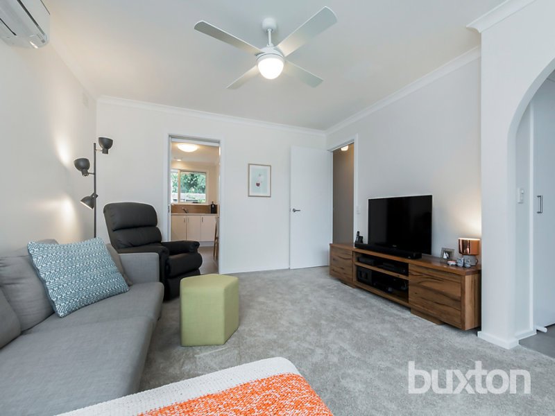 Gallery: 4/349 Pakington Street