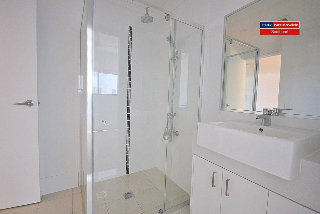 4/35-39 Central Street LABRADOR 4