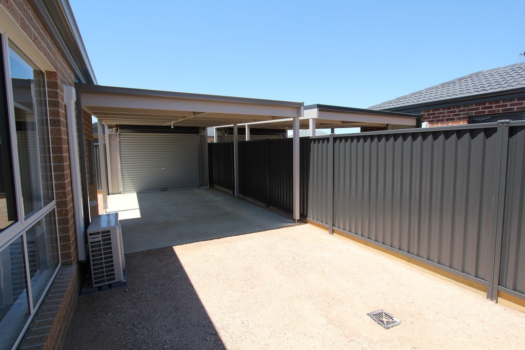 4/35 Dairymans Way BONSHAW 11