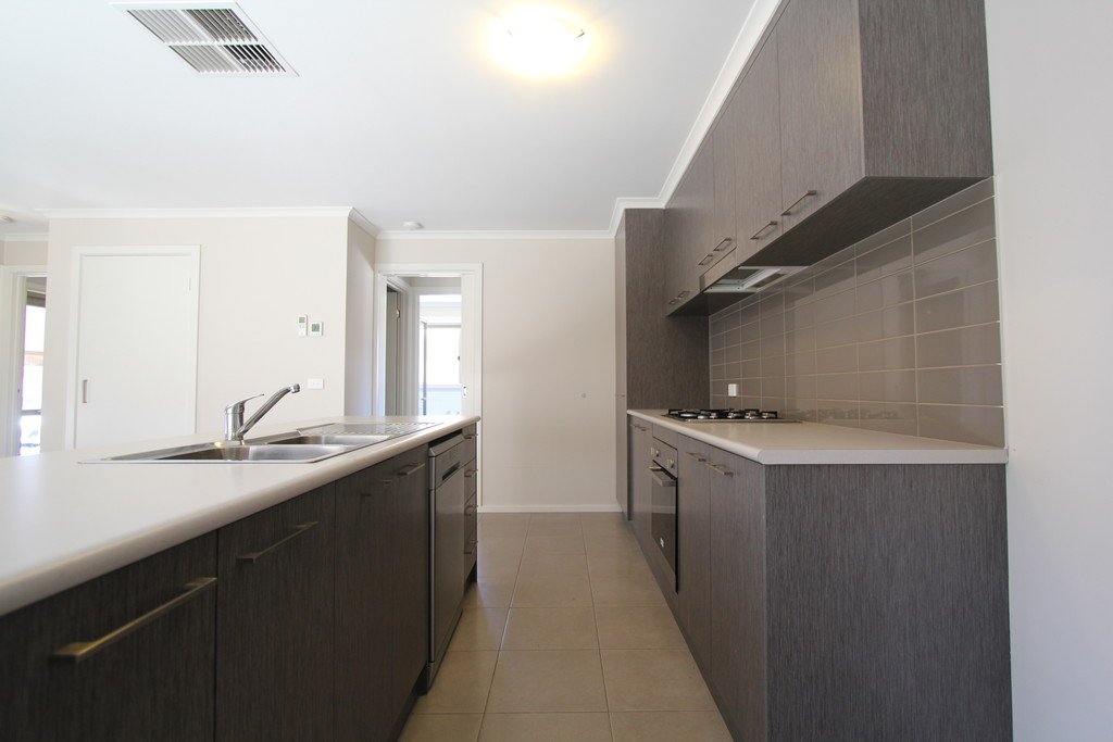 4/35 Foster Street REDAN 3
