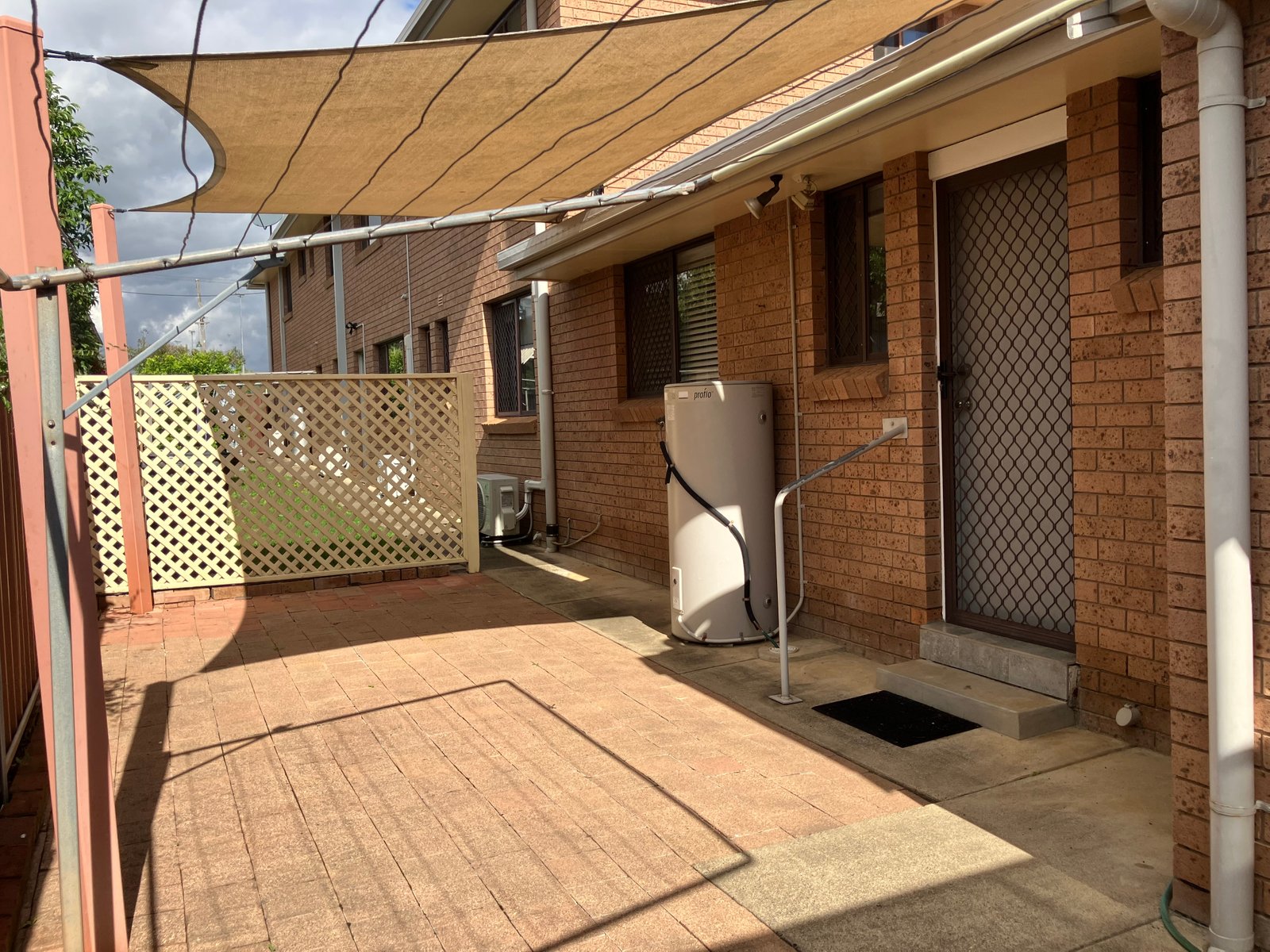 4/35 Gipps Street WEST TAMWORTH 13