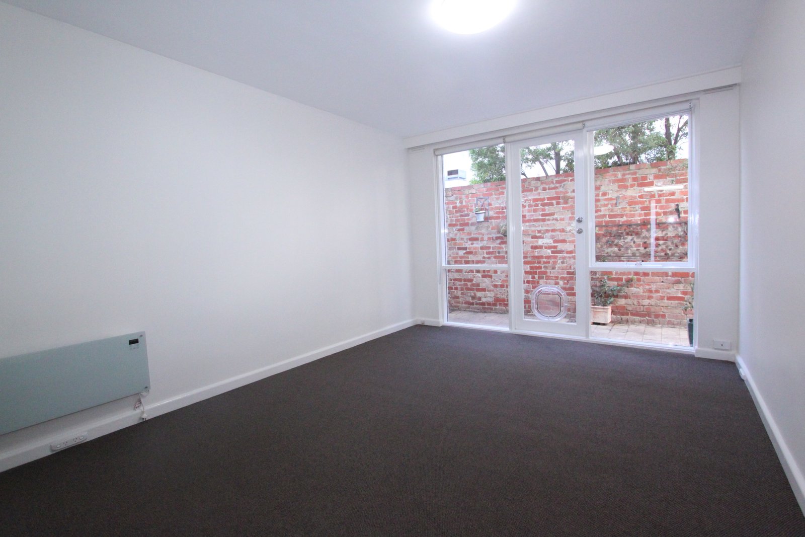 Real Estate and Property in 4/35 Jackson Street, St Kilda, VIC