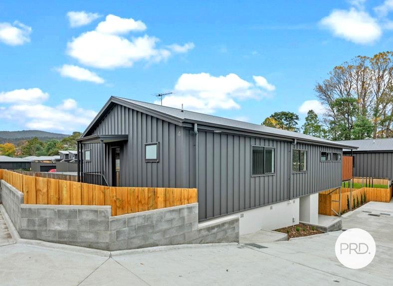 4/35 Lower Road NEW NORFOLK 2