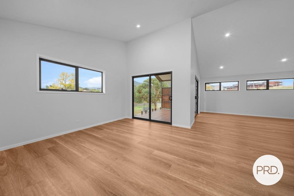 4/35 Lower Road NEW NORFOLK 6