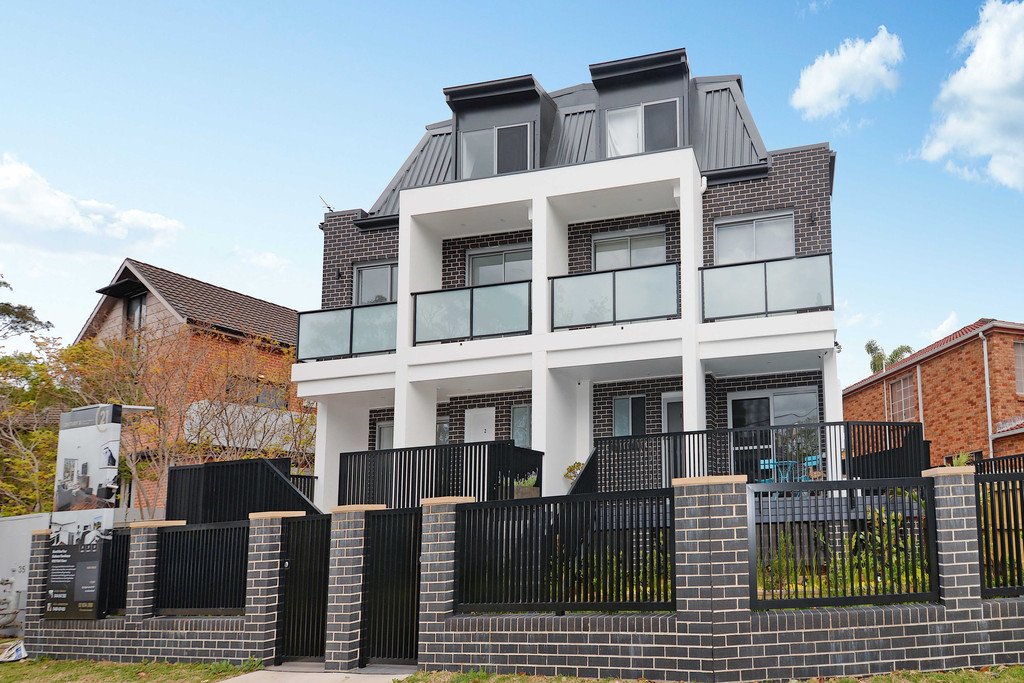 4/35 Midway Drive MAROUBRA 3