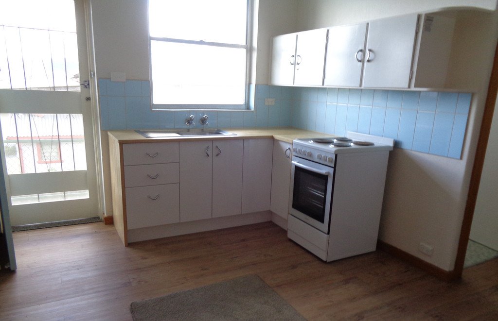 4/36 Bartoman Street BATLOW 2