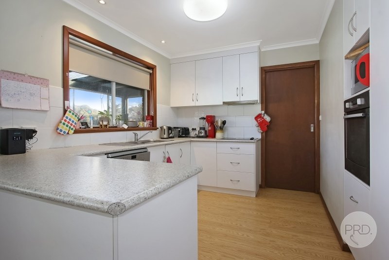 436 Dale Crescent LAVINGTON 3