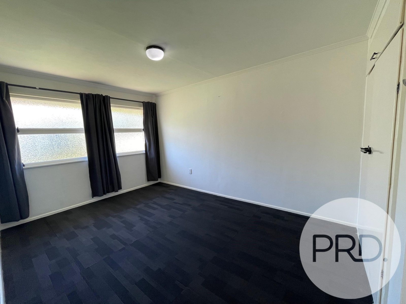 4/36 Hunter Street WOOLOOWIN 4