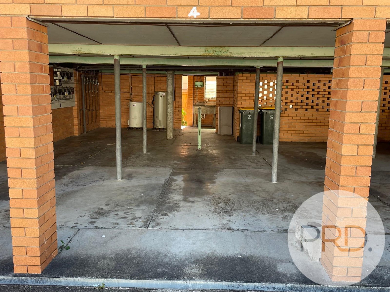4/36 Hunter Street WOOLOOWIN 6