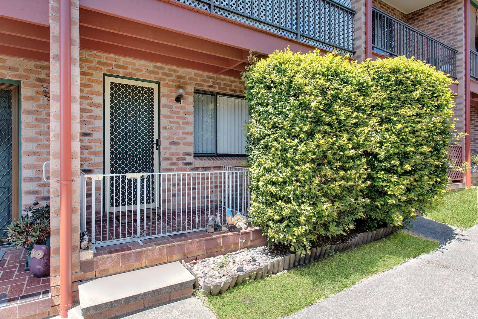 4/36 Lake Street LAURIETON 5