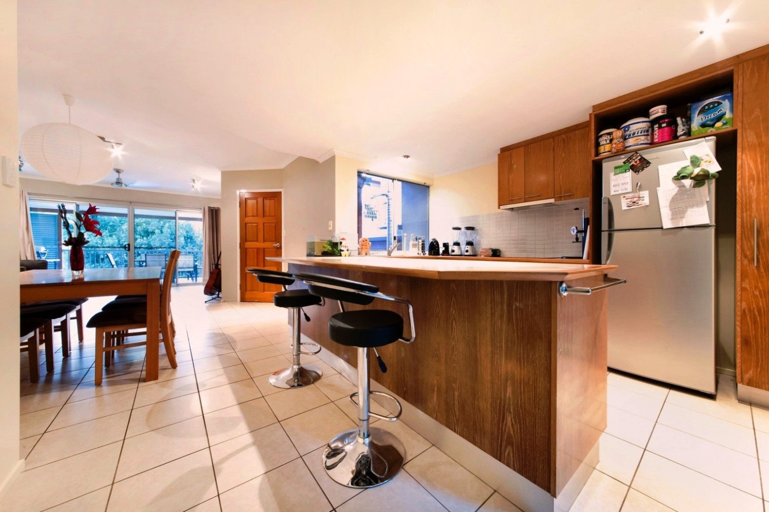 4/36 Waterson Way AIRLIE BEACH 3