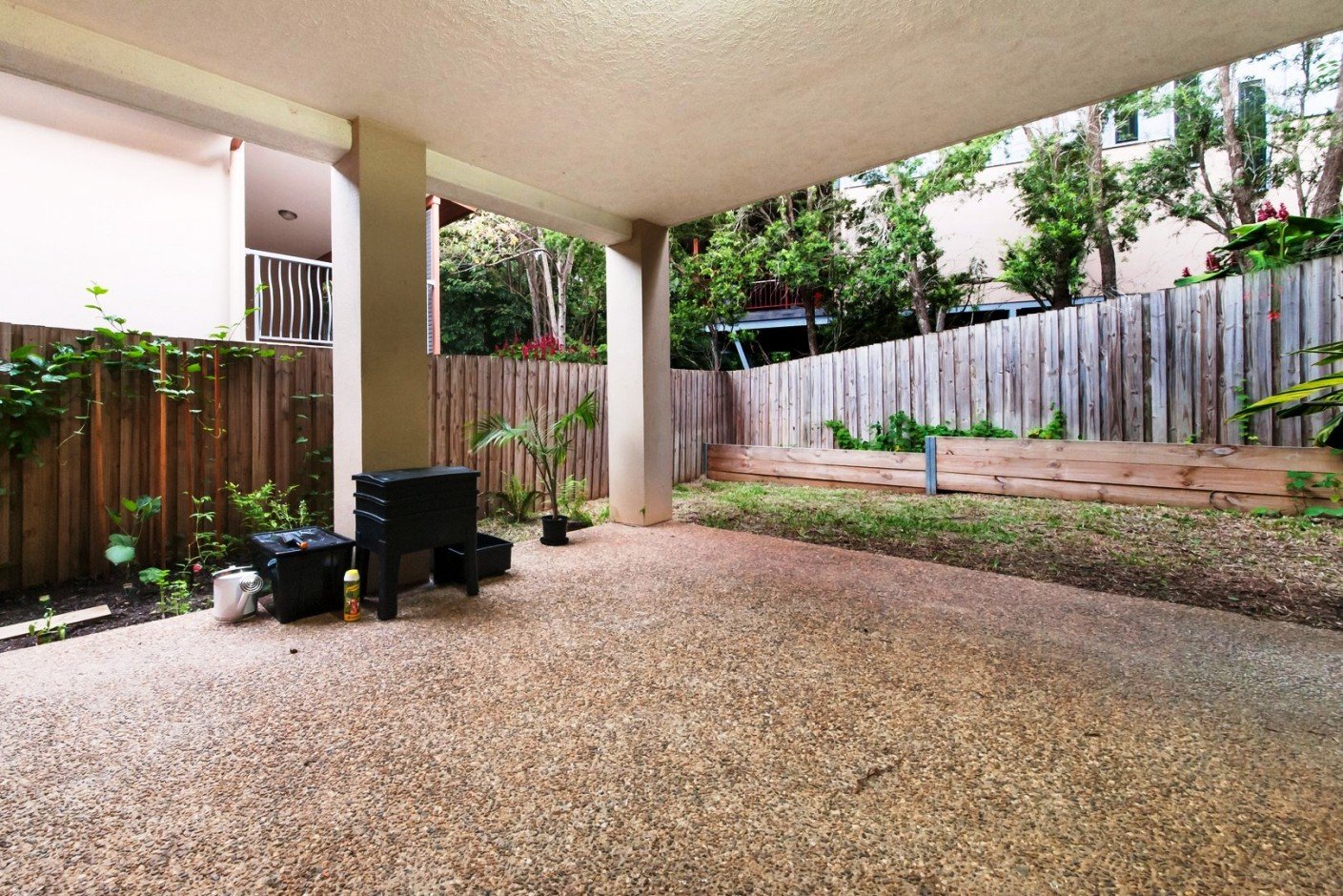 4/36 Waterson Way AIRLIE BEACH 10