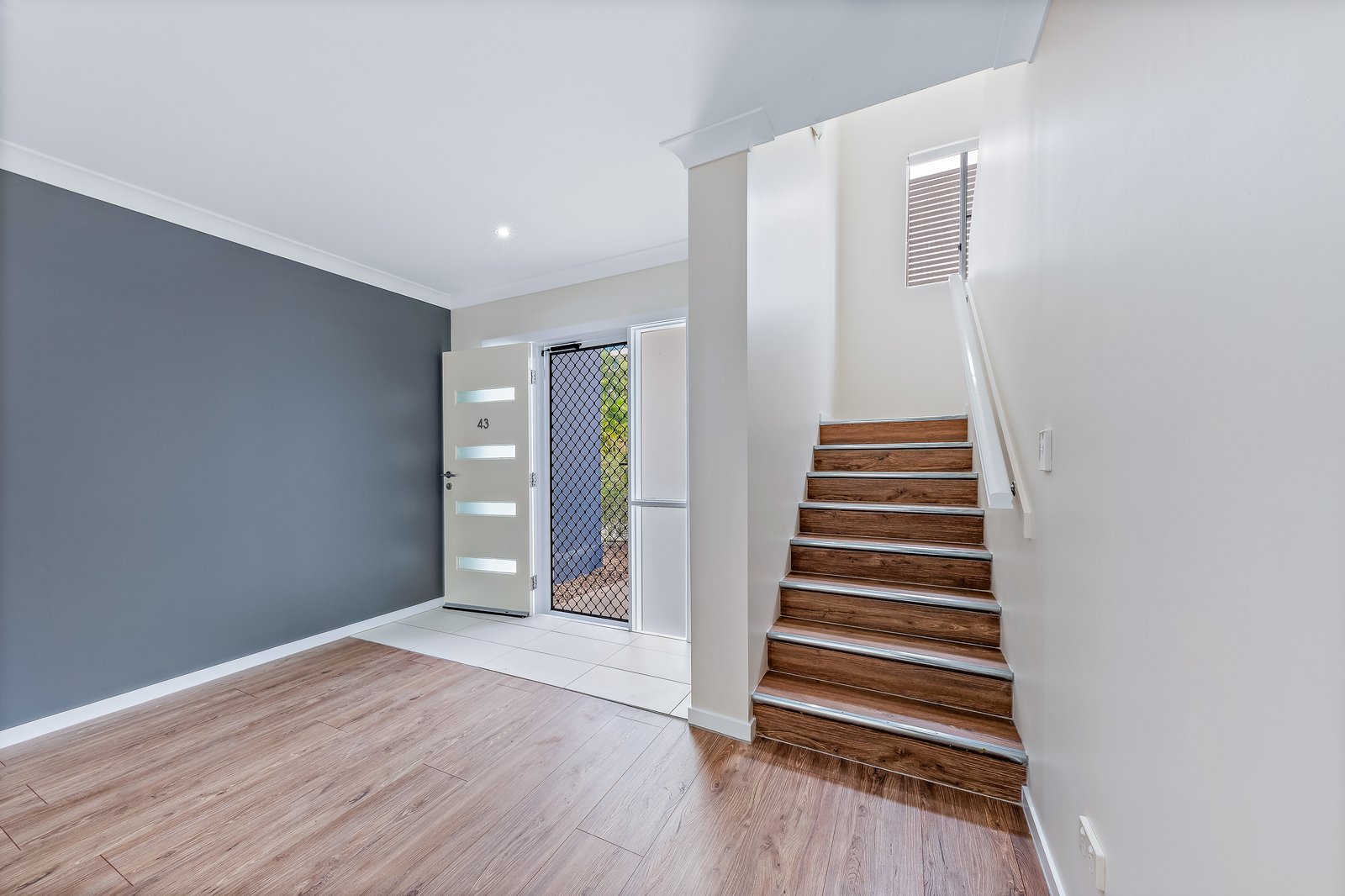 43/65 Manooka Drive CANNONVALE 3