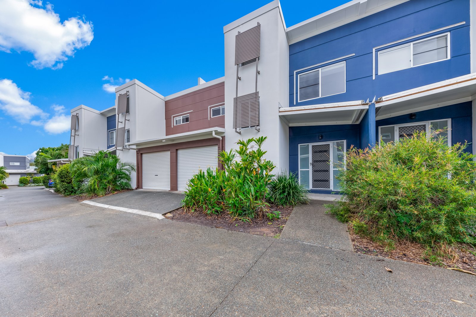 43/65 Manooka Drive CANNONVALE 5