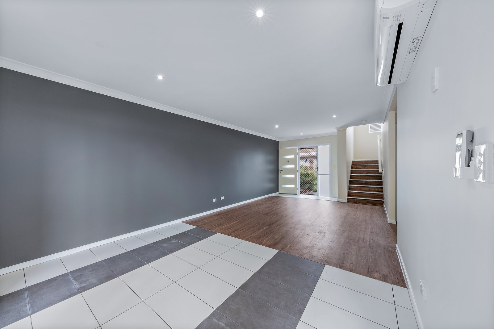 43/65 Manooka Drive CANNONVALE 6