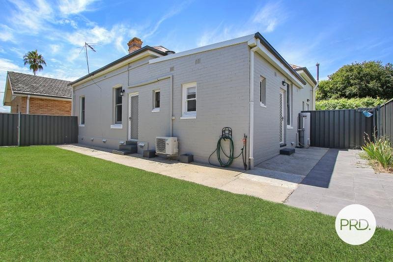 4/365 Rau Street EAST ALBURY 1