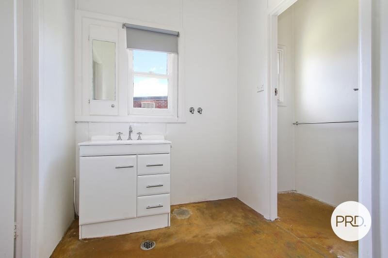 4/365 Rau Street EAST ALBURY 6