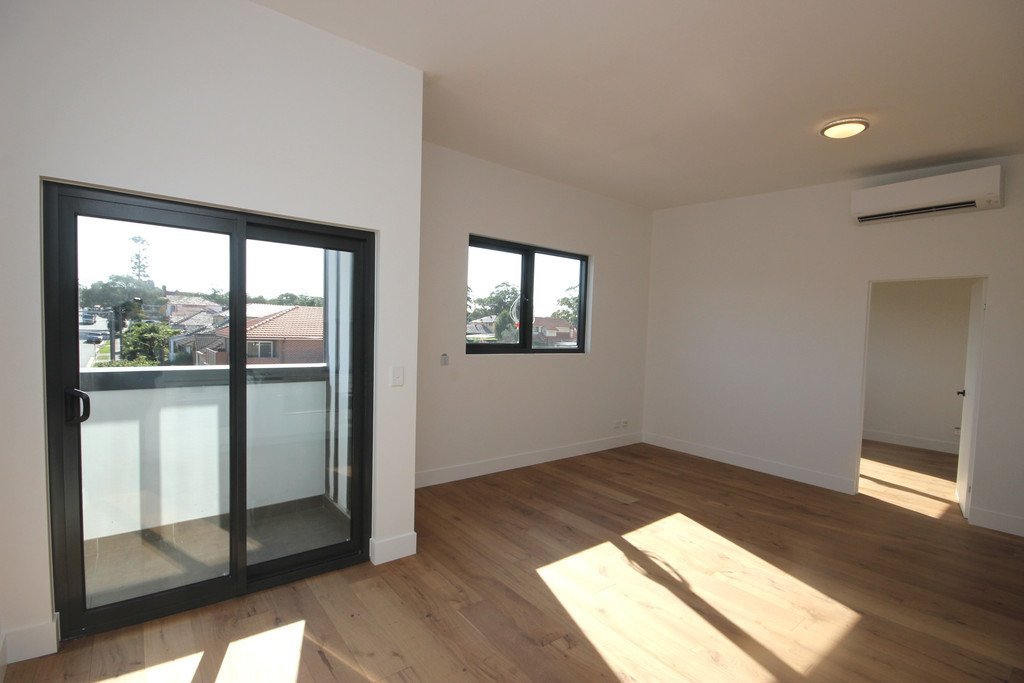 4/367 Princes Highway CARLTON 4