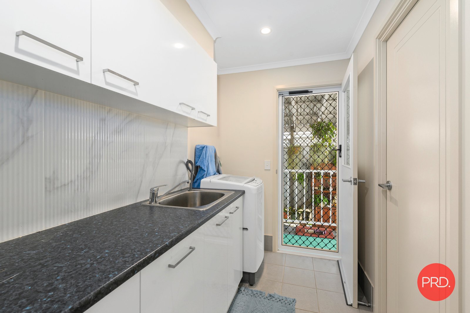 4/369 Pine Creek Way BONVILLE 10