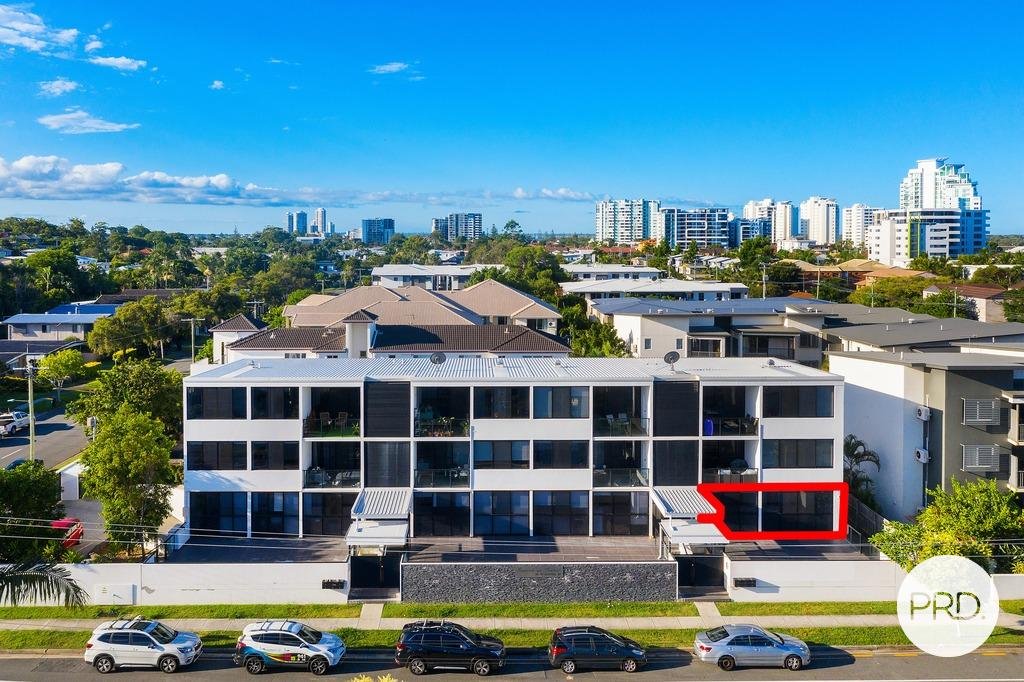 4/37 Central Street LABRADOR 2