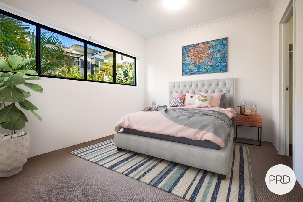 4/37 Central Street LABRADOR 6