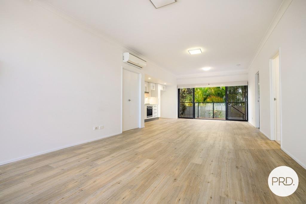 4/37 Central Street LABRADOR 13