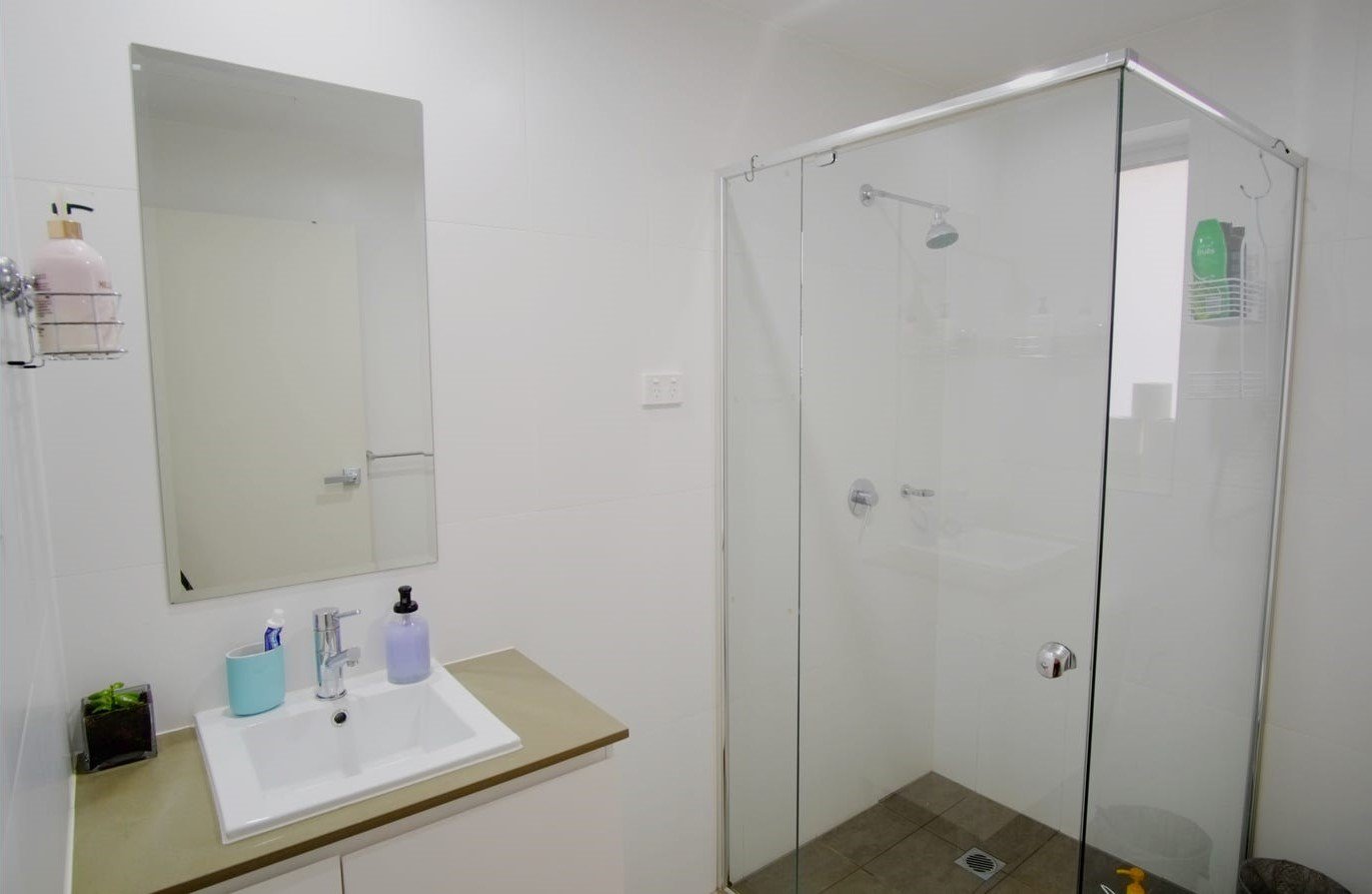 4/37 Gover Street PEAKHURST 4