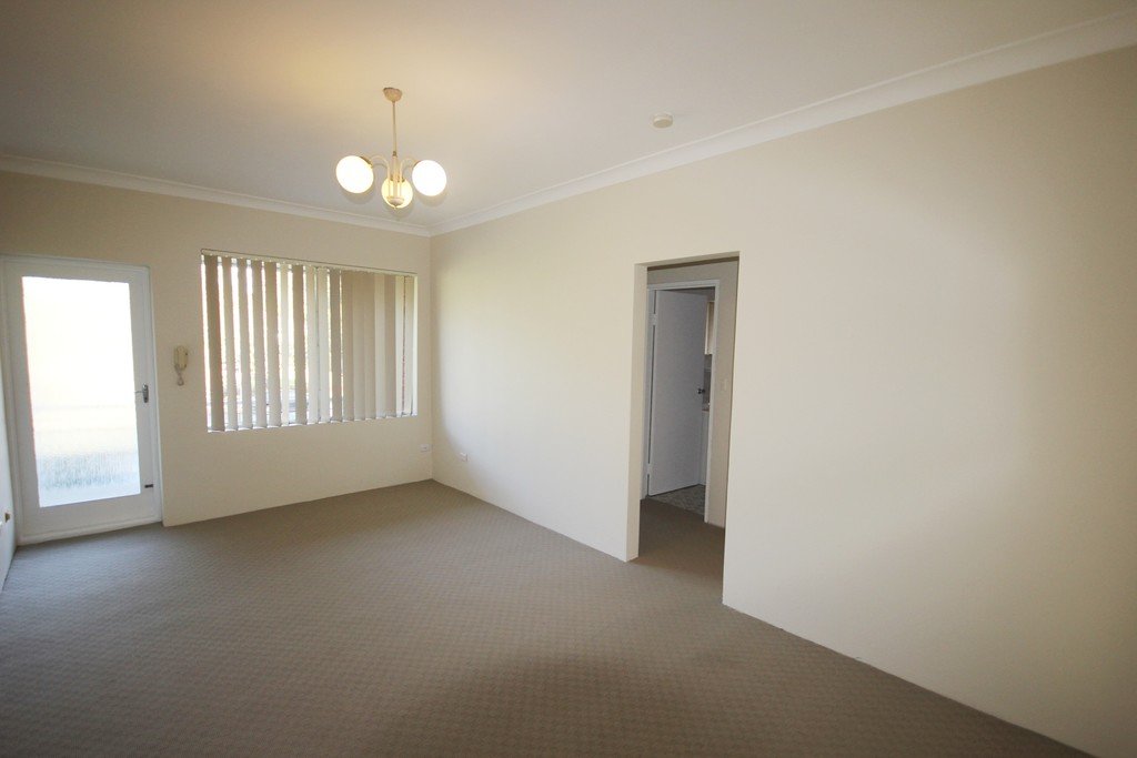 4/38-40 President Avenue KOGARAH 3