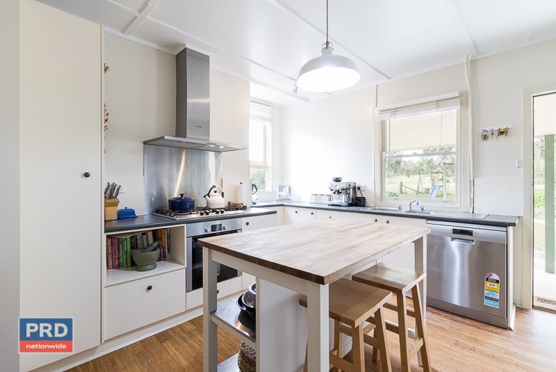 438 Plains Road HOSKINSTOWN 6