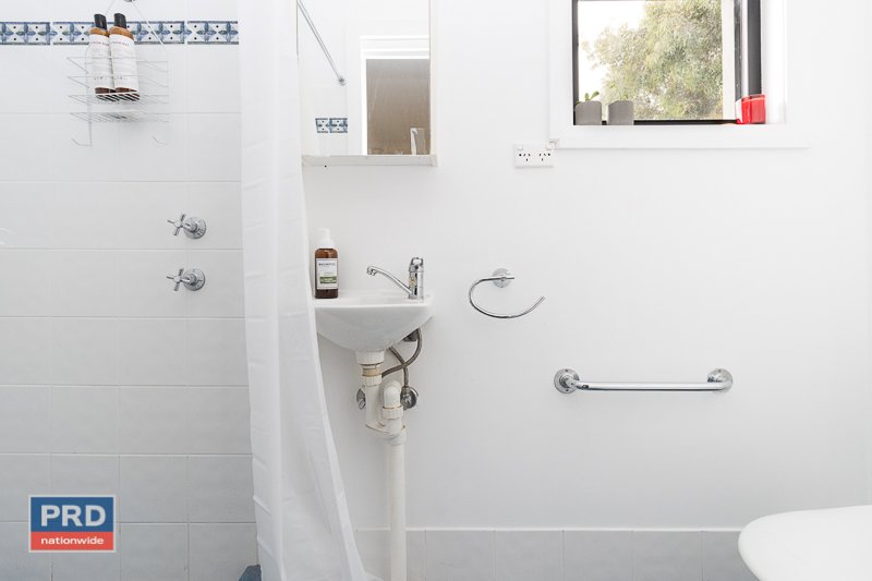 438 Plains Road HOSKINSTOWN 21