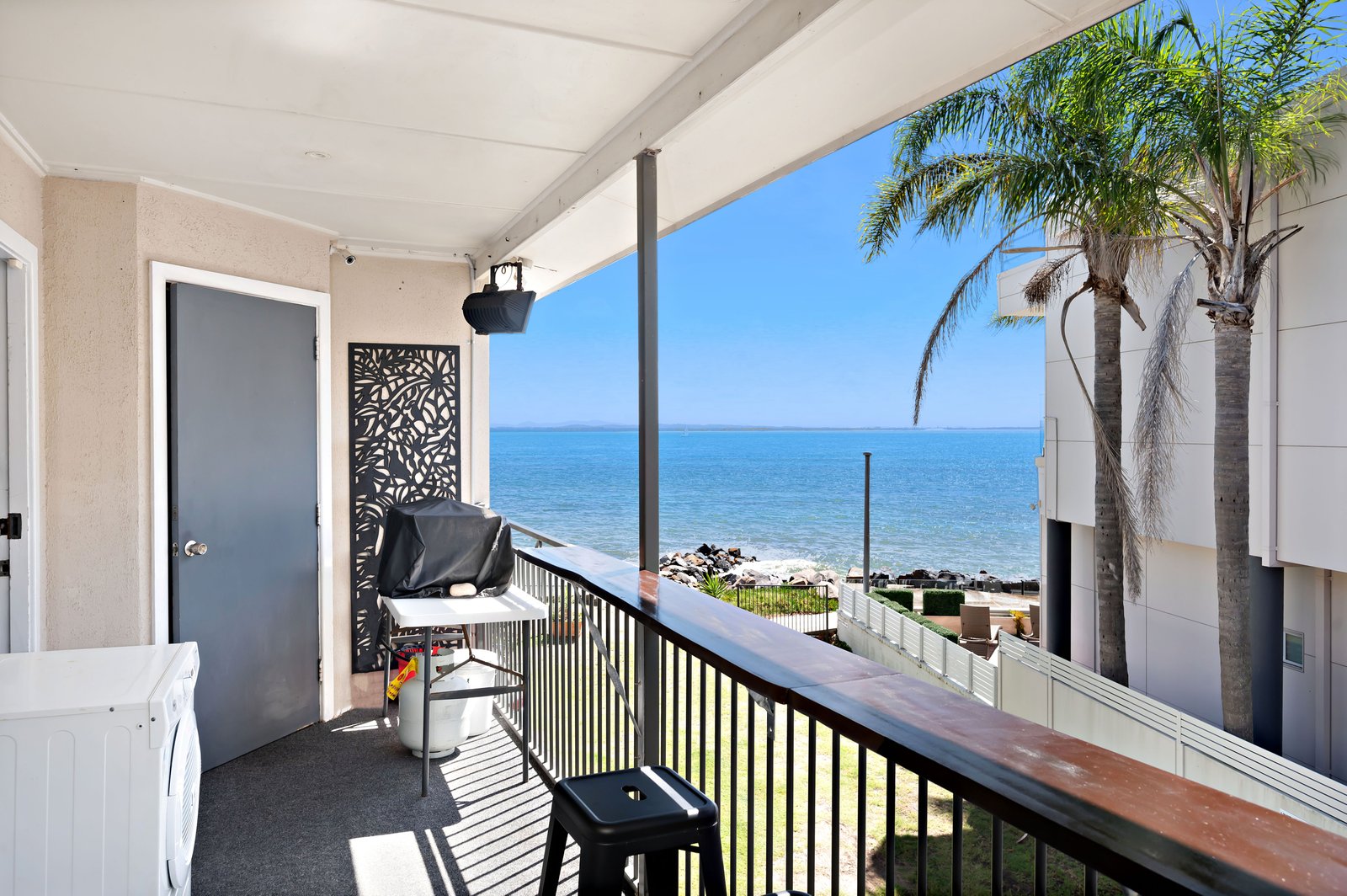 4/38 Sandy Point Road CORLETTE 3