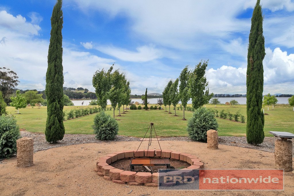 438 Weatherboard Road LEARMONTH 20