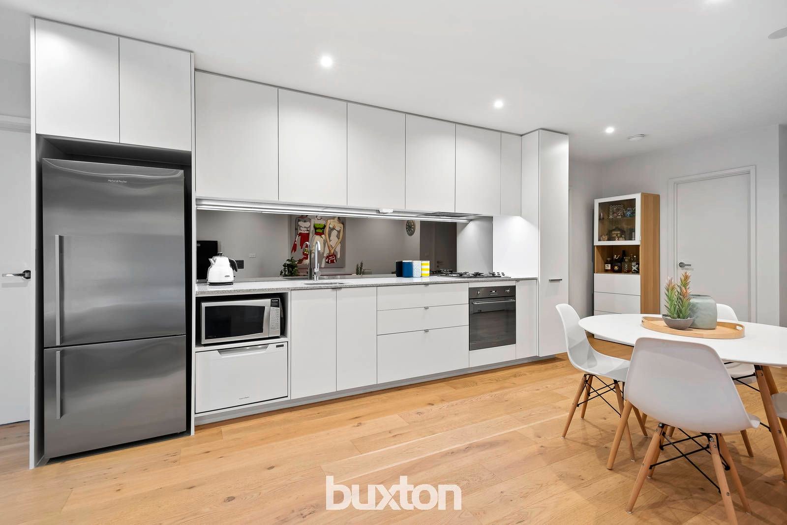 Gallery: 4/382 Dandenong Road