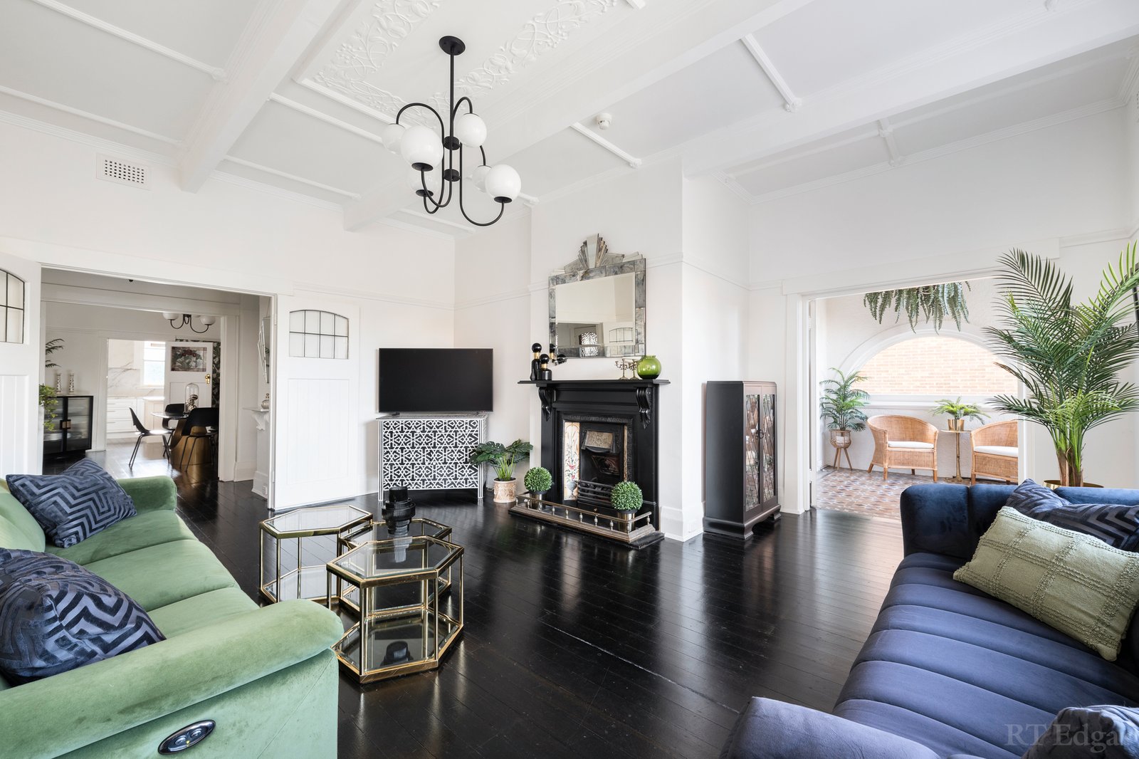 Real Estate and Property in 4/383 Glenferrie Road, Malvern, VIC