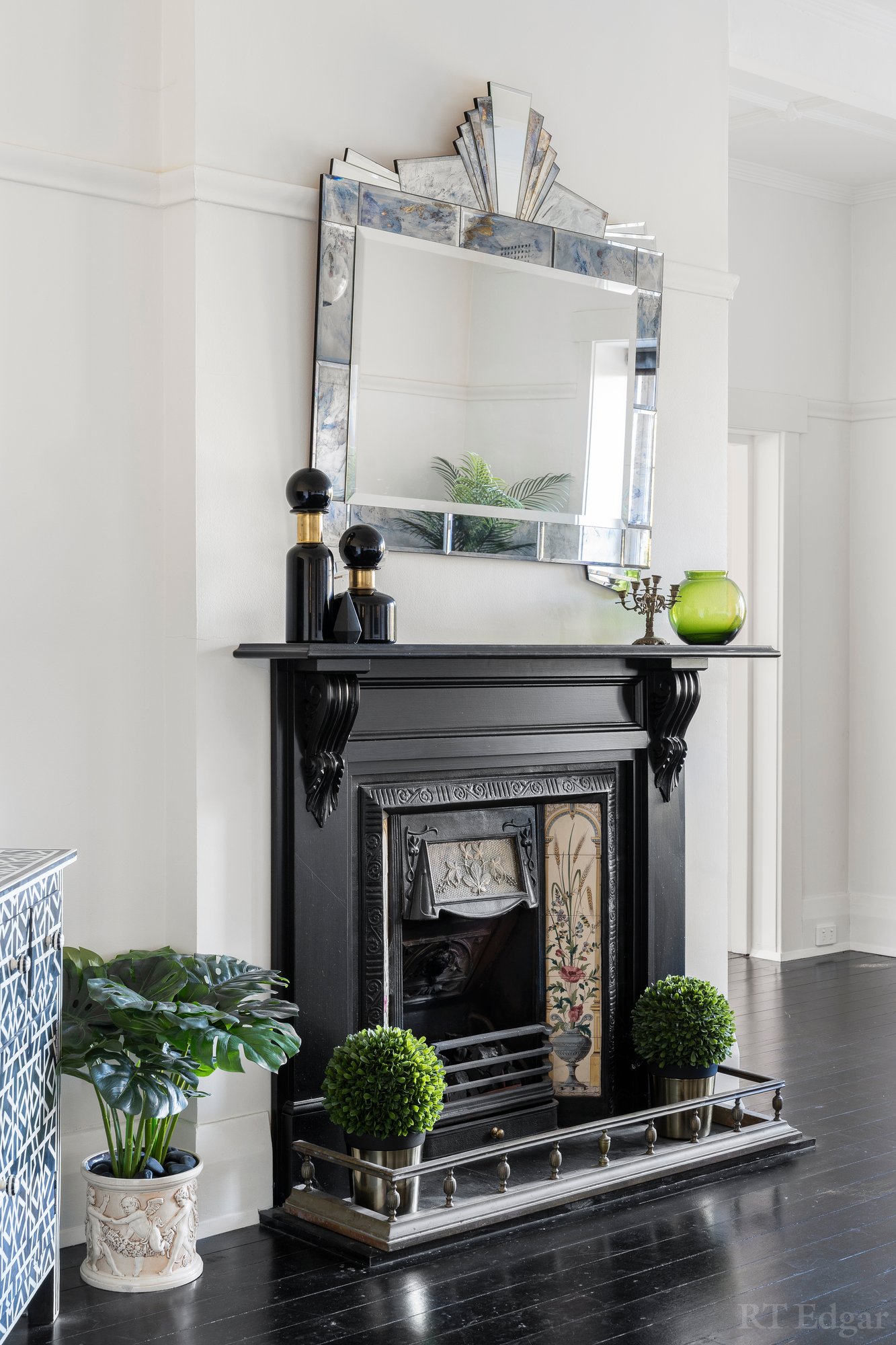 Real Estate and Property in 4/383 Glenferrie Road, Malvern, VIC