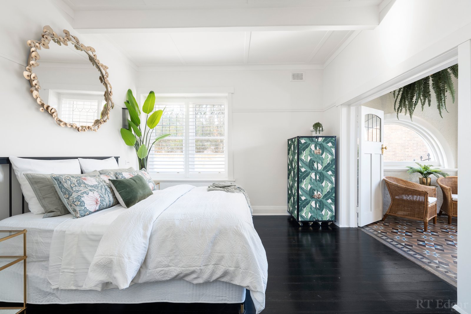 Real Estate and Property in 4/383 Glenferrie Road, Malvern, VIC