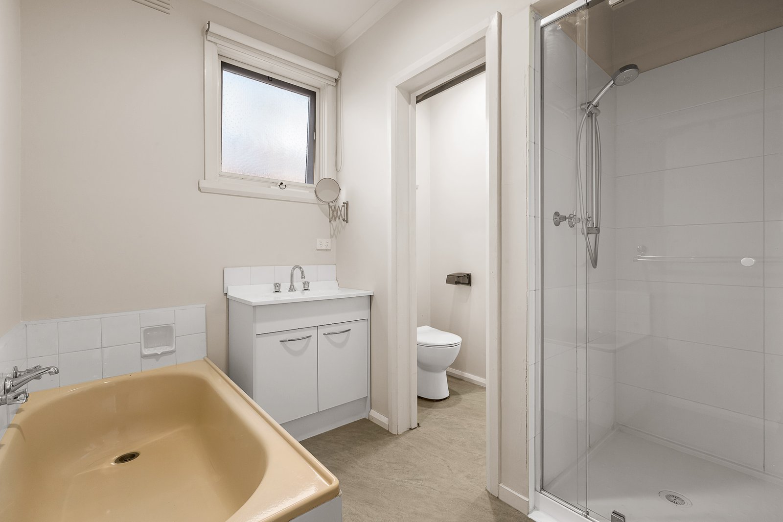 Gallery: 4/39 Asling Street