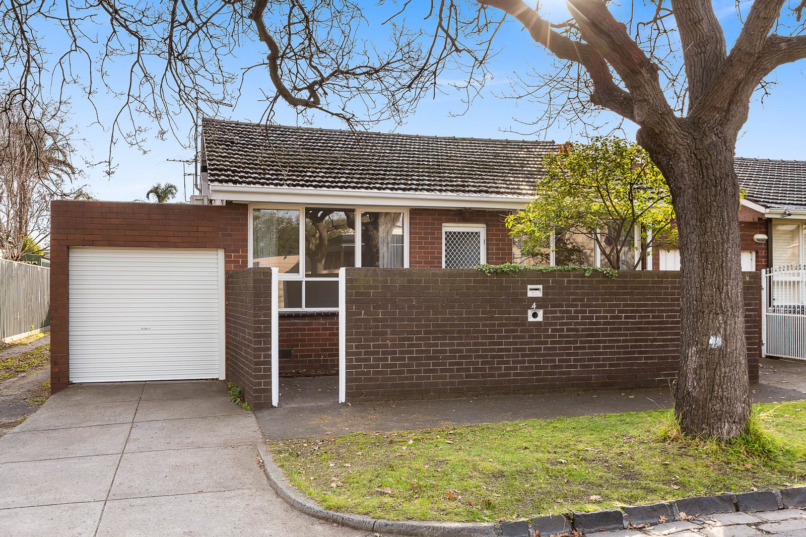 Gallery: 4/39 Asling Street