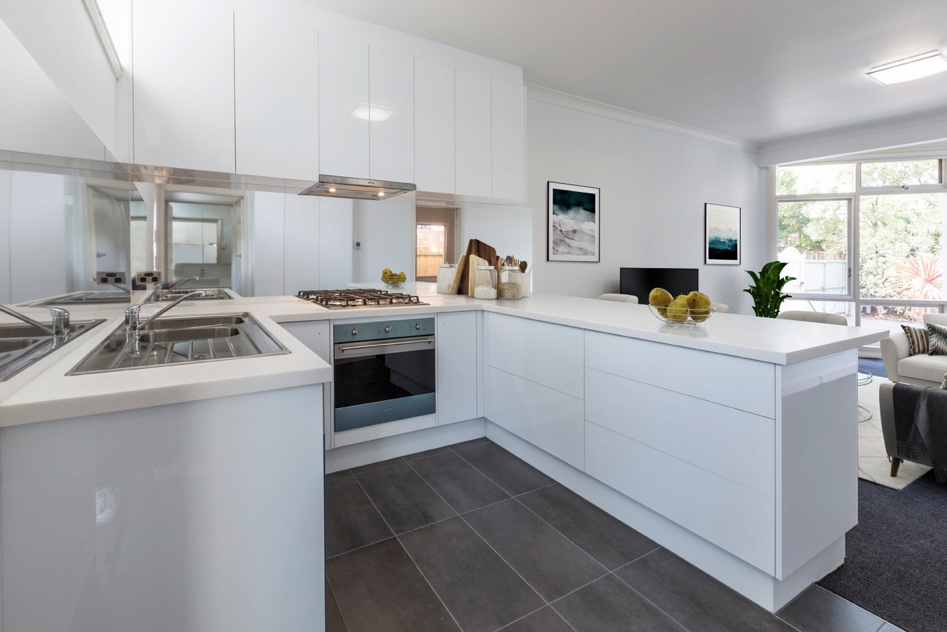 Real Estate and Property in 4/39 Carlingford Street, Elsternwick, VIC