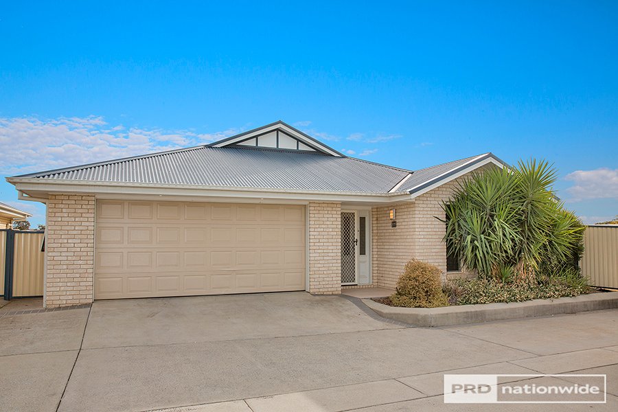 4/39 Cunningham Street TAMWORTH 1