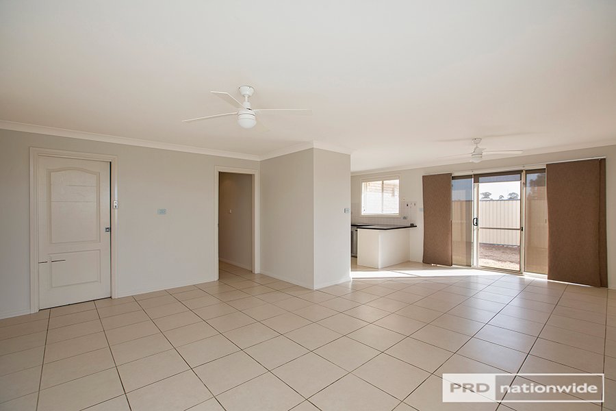 4/39 Cunningham Street TAMWORTH 4