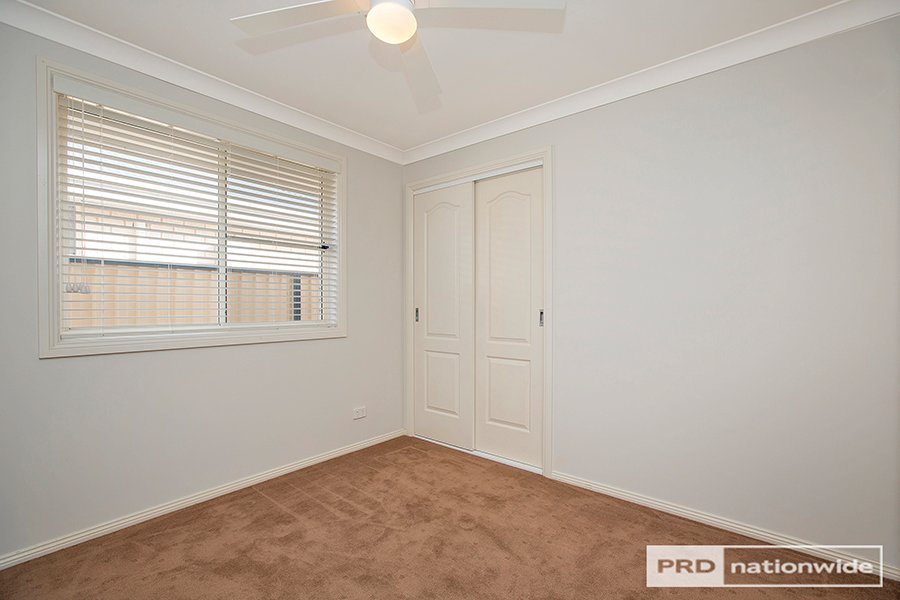 4/39 Cunningham Street TAMWORTH 5