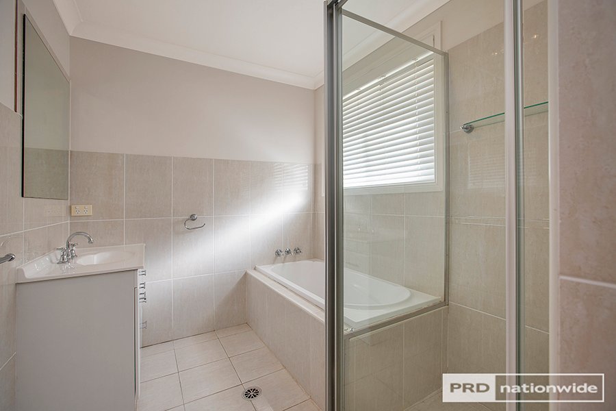 4/39 Cunningham Street TAMWORTH 8