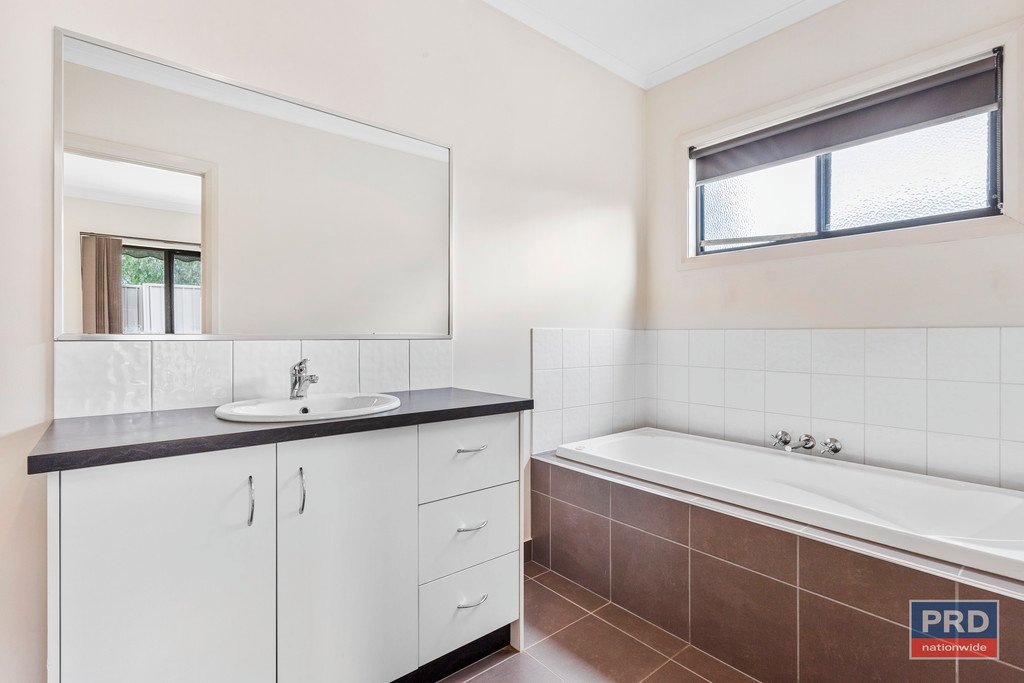 4/39 Kirkwood Road EAGLEHAWK 9