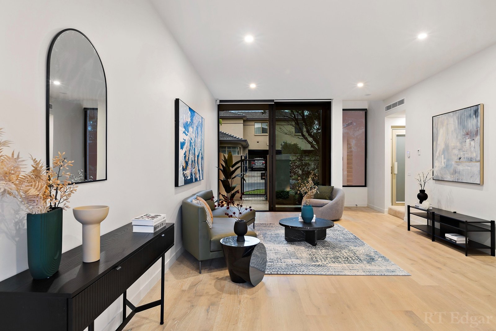 Real Estate and Property in 4/39 Lawson Street, Hawthorn East, VIC