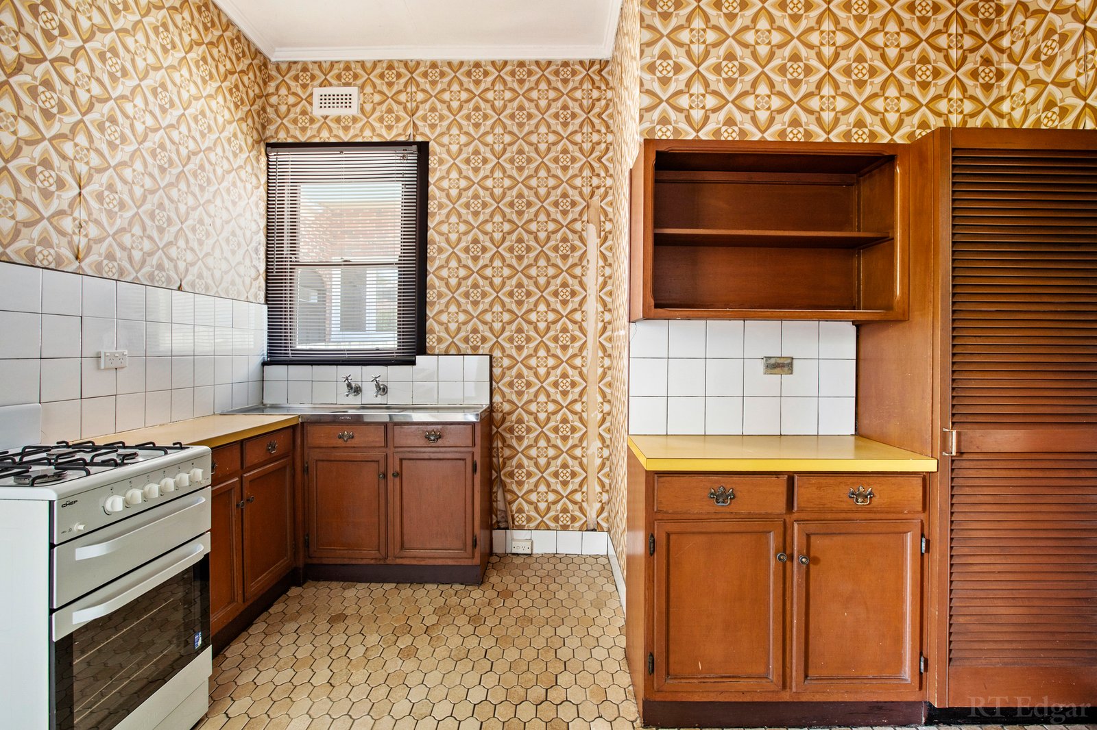 Real Estate and Property in 439 Tooronga Road, Hawthorn East, VIC