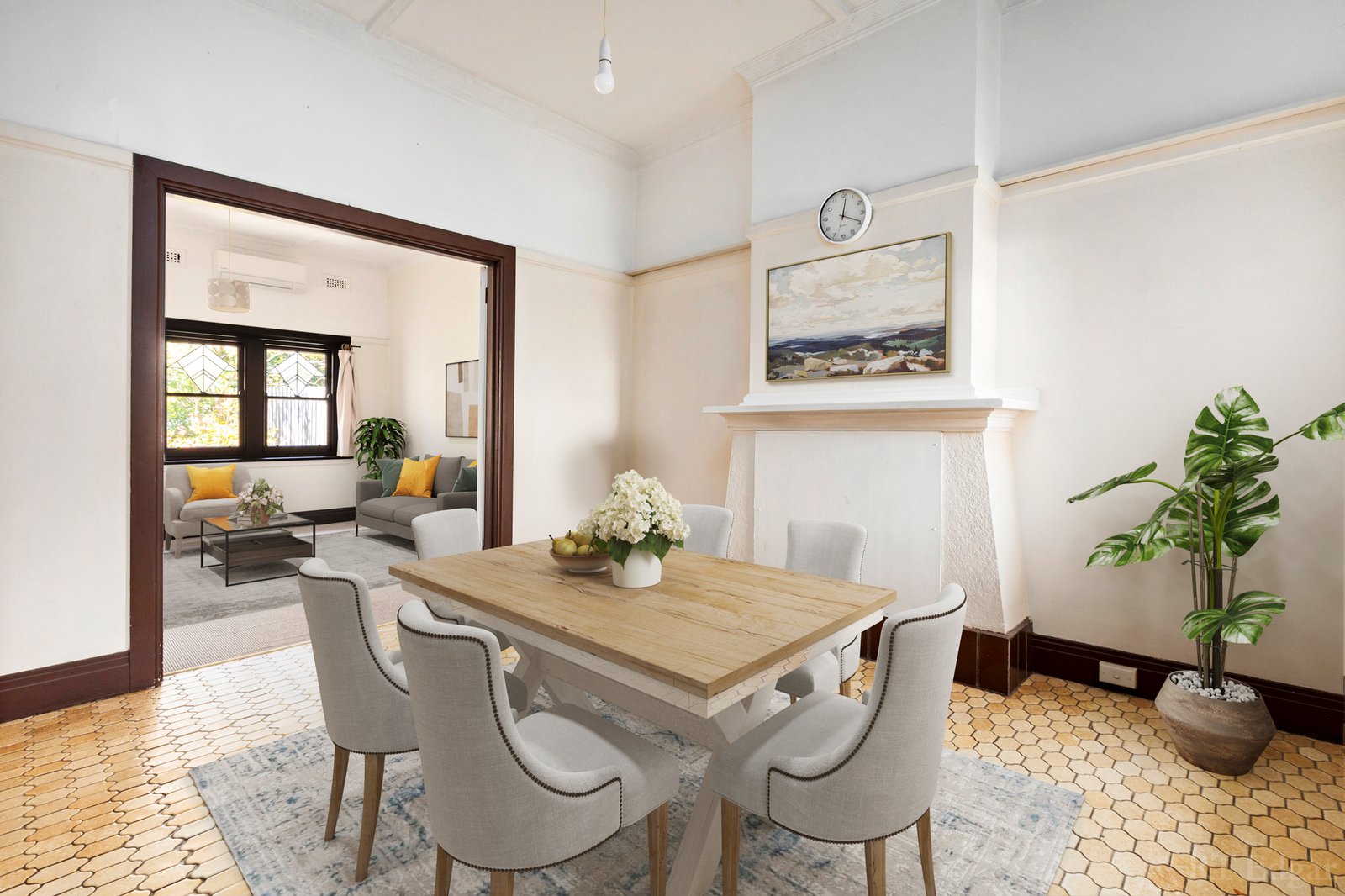 Real Estate and Property in 439 Tooronga Road, Hawthorn East, VIC