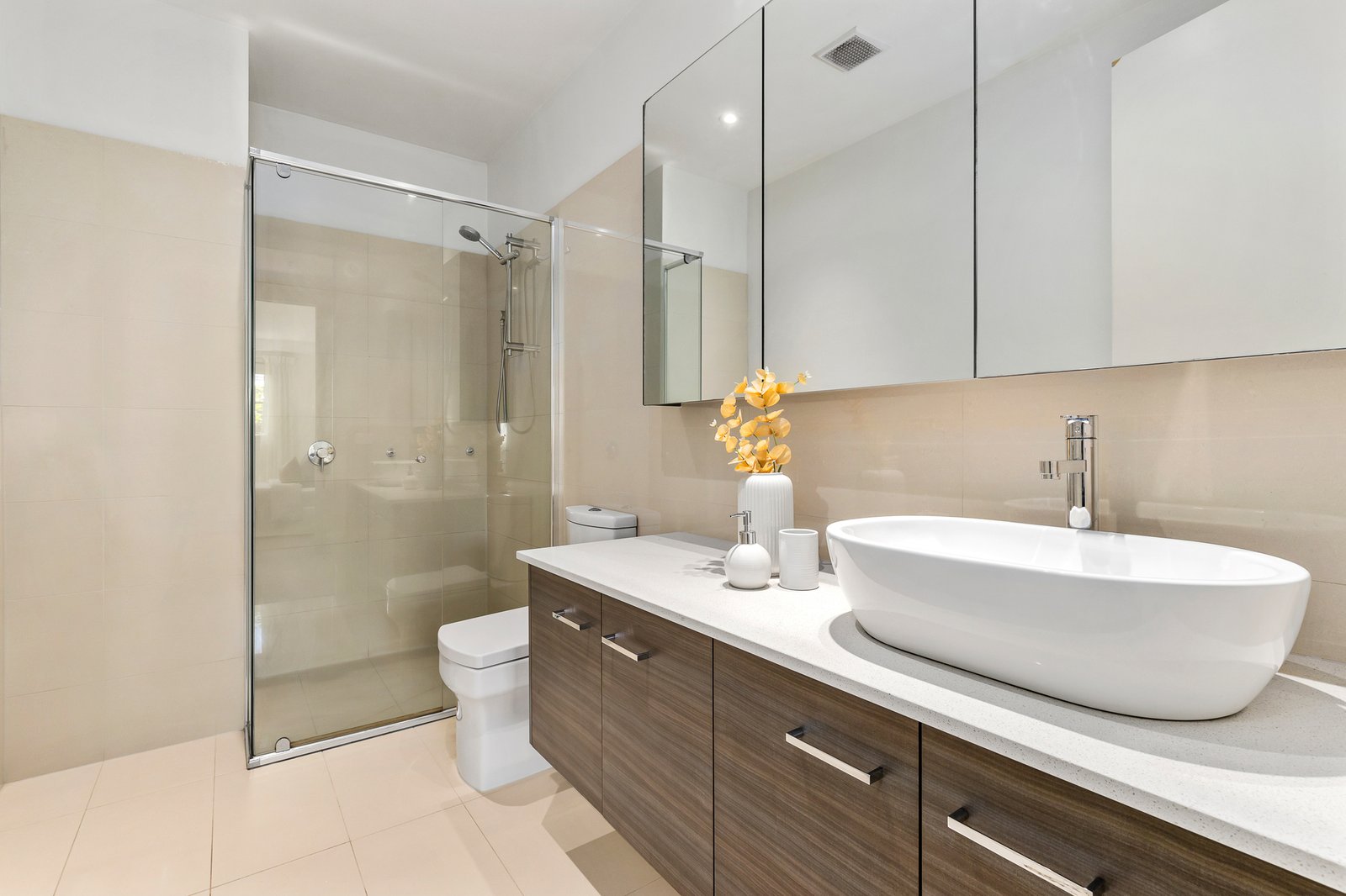 Gallery: 4/390 New Street